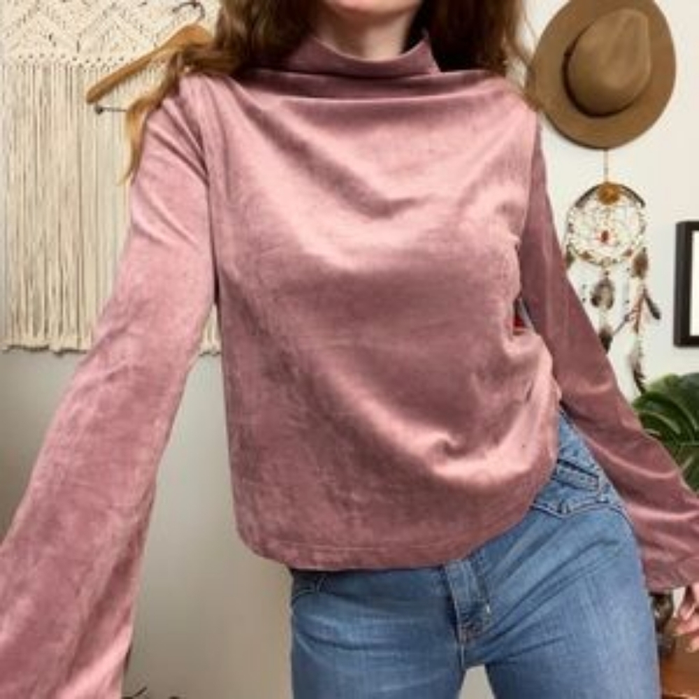 NWT Joy Lab Pink Funnel Neck Sweatshirt